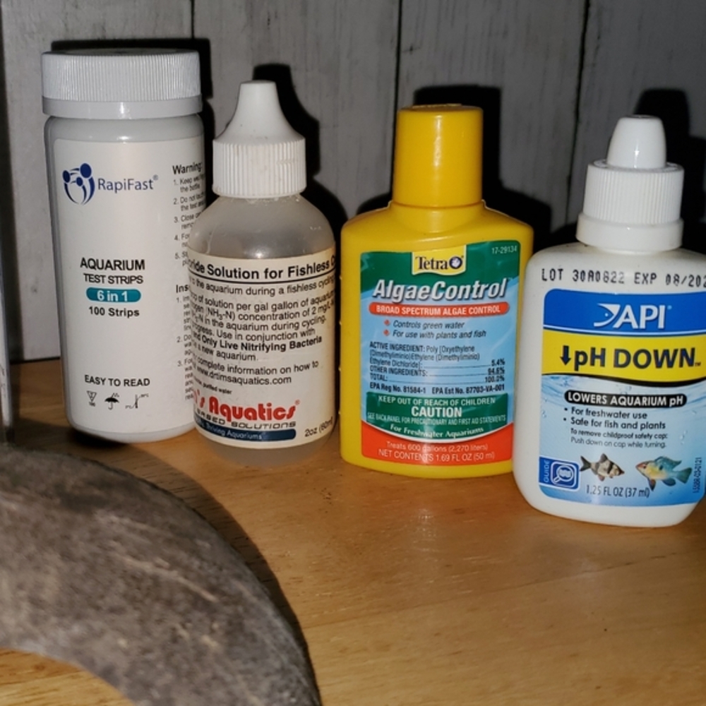 Fish Tank Aquarium Start Up Kit - Picture 2 of 5